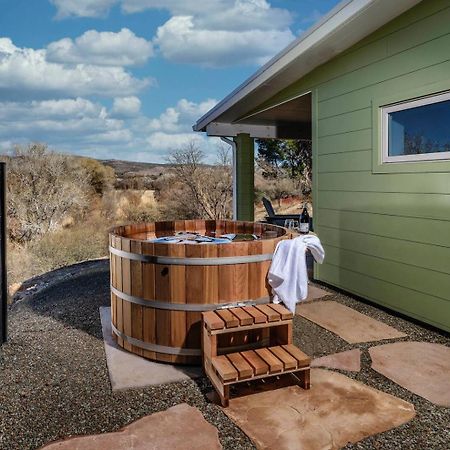 Cornville Pitchner Place Creekfront Hot Tub Fire Pit מראה חיצוני תמונה